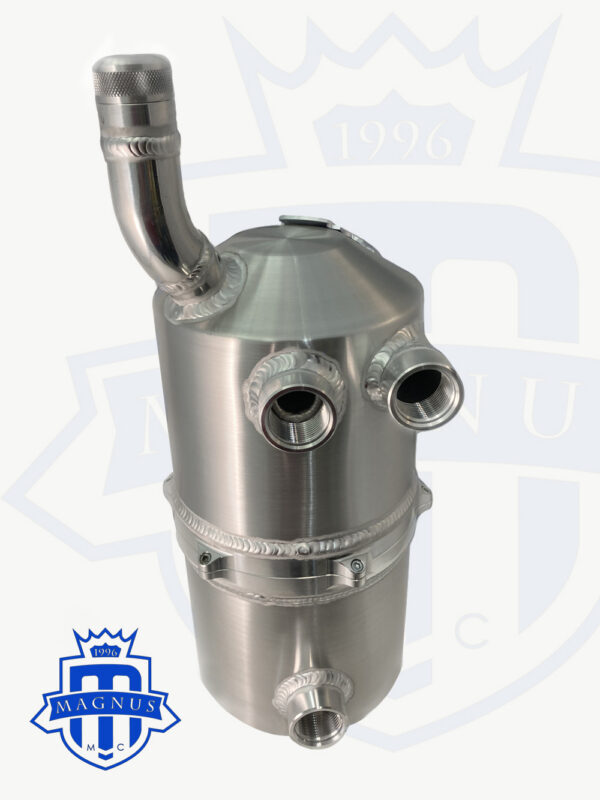 Magnus GTR R35 9 Liter / 2.3 Gallon capacity DBA Dry Sump Tank