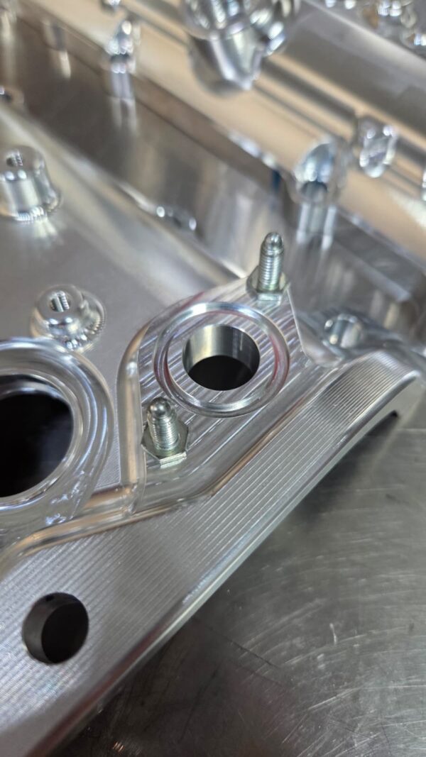 Magnus GTR Billet Valve Cover with -12 Breather Ports for GTR VR38 R35